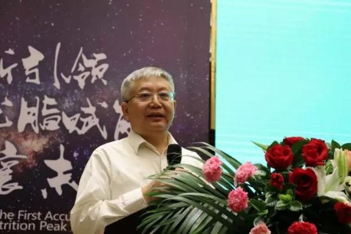【会议回顾】蒋宗勇：不同品种不同阶段黄羽肉鸡营养标准分析